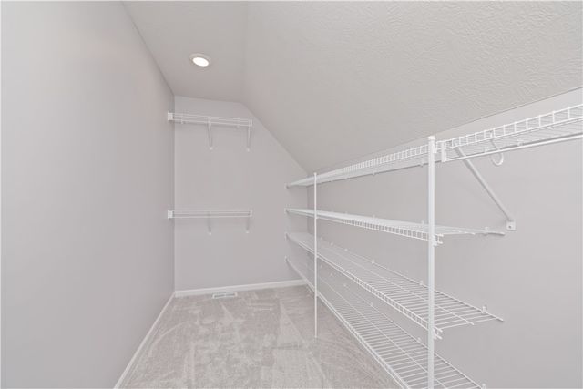 15 Via Angelo Custode, Parma, NY 14468