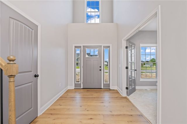 15 Via Angelo Custode, Parma, NY 14468