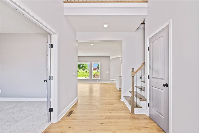 15 Via Angelo Custode, Parma, NY 14468