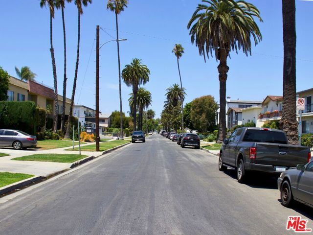 3754 Westwood Boulevard, Los Angeles, CA 90034