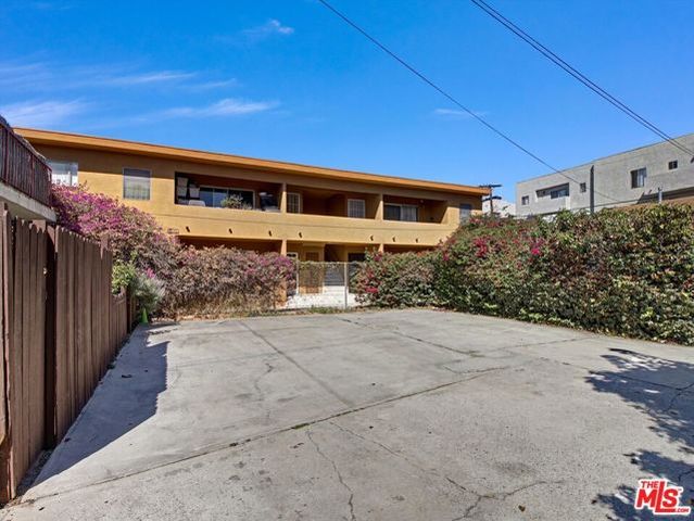 3754 Westwood Boulevard, Los Angeles, CA 90034