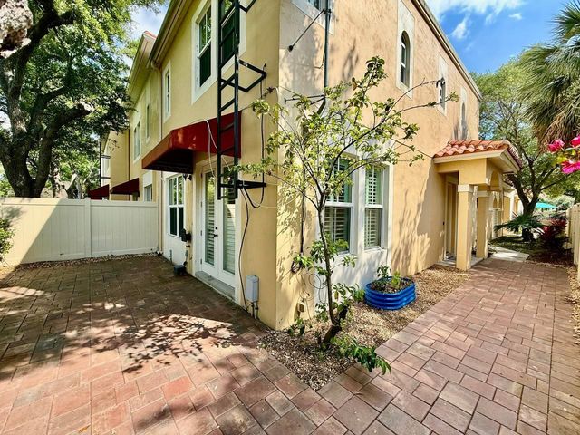 505 S TAMPANIA AVENUE 5, Tampa, FL 33609