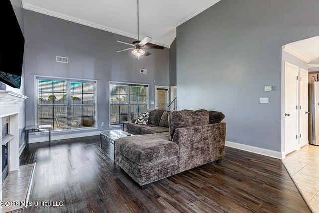 1436 N Arbor Lake Drive, Horn Lake, MS 38637