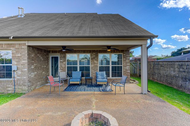1436 N Arbor Lake Drive, Horn Lake, MS 38637