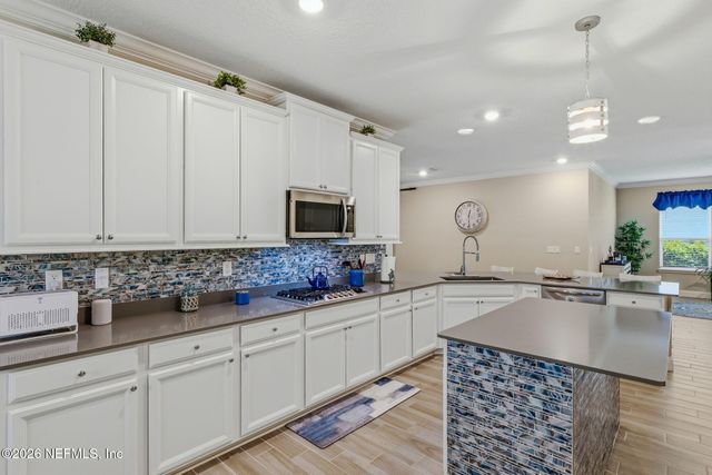 75225 WHITE RABBIT Avenue, Yulee, FL 32097