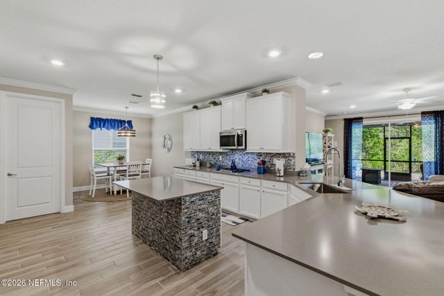 75225 WHITE RABBIT Avenue, Yulee, FL 32097