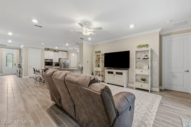 75225 WHITE RABBIT Avenue, Yulee, FL 32097