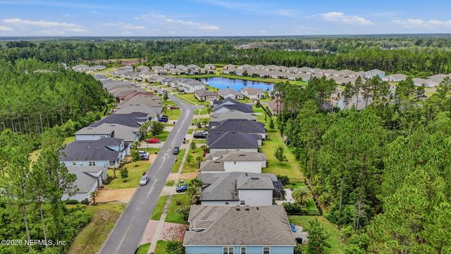 75225 WHITE RABBIT Avenue, Yulee, FL 32097