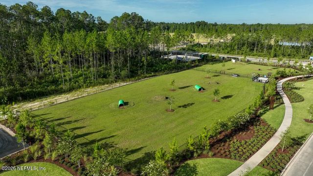 75225 WHITE RABBIT Avenue, Yulee, FL 32097