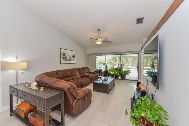 2801 SE Farley Road, Port St Lucie, FL 34952