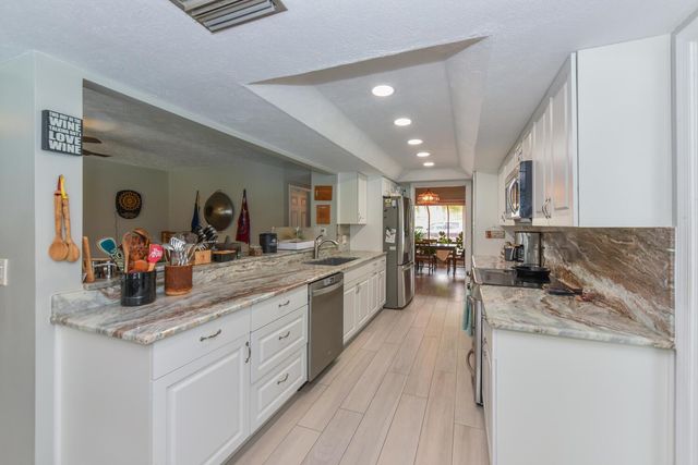 2801 SE Farley Road, Port St Lucie, FL 34952