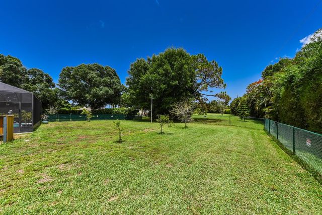 2801 SE Farley Road, Port St Lucie, FL 34952