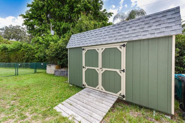 2801 SE Farley Road, Port St Lucie, FL 34952