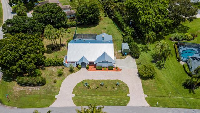 2801 SE Farley Road, Port St Lucie, FL 34952