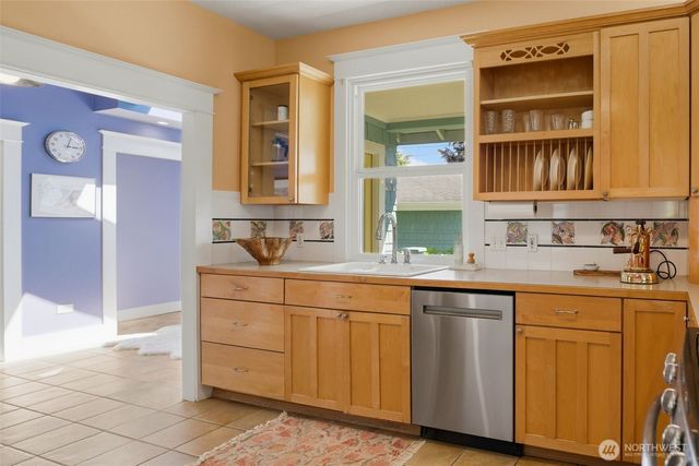 3112 N 20th Street, Tacoma, WA 98406