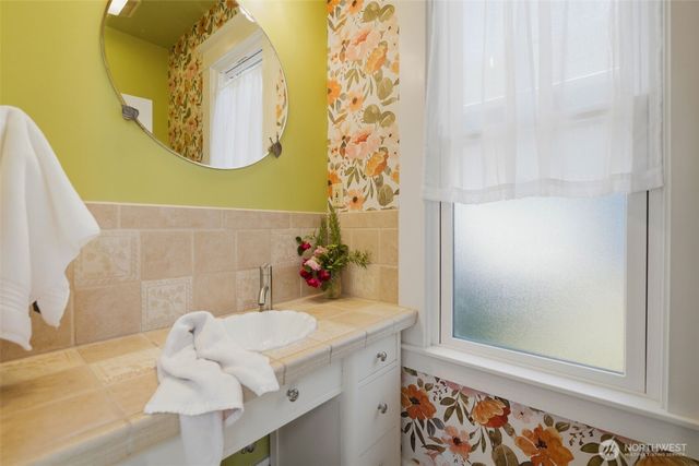 3112 N 20th Street, Tacoma, WA 98406
