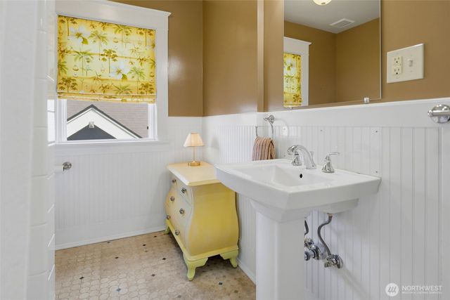 3112 N 20th Street, Tacoma, WA 98406