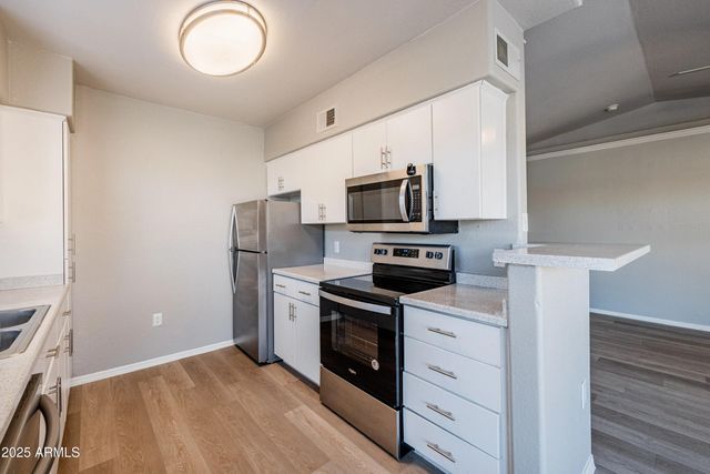 5151 E Guadalupe Road C1, Phoenix, AZ 85044