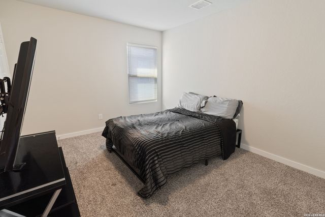 6918 Shiraz Way, Converse, TX 78109