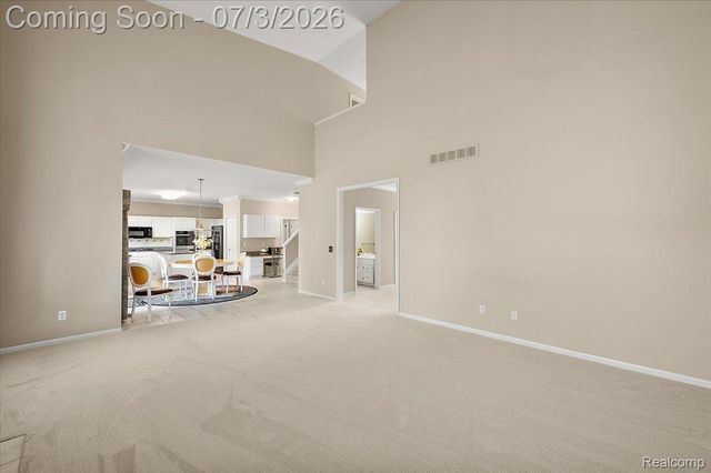 376 Bracken Court, Troy, MI 48098