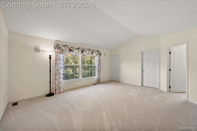 376 Bracken Court, Troy, MI 48098