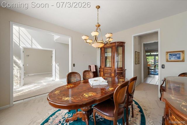 376 Bracken Court, Troy, MI 48098