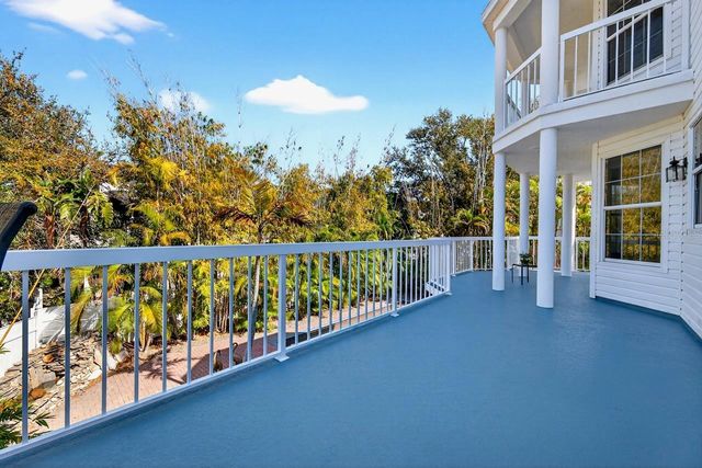 5900 BAYVIEW CIRCLE S, Gulfport, FL 33707