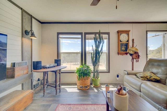 2664 Comanche Dr, Walsenburg, CO 81089