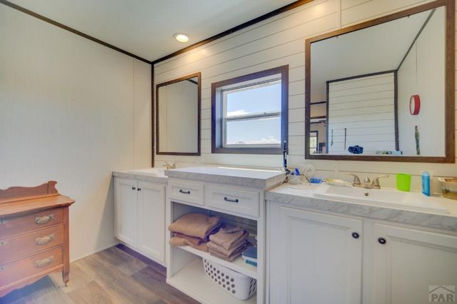 2664 Comanche Dr, Walsenburg, CO 81089