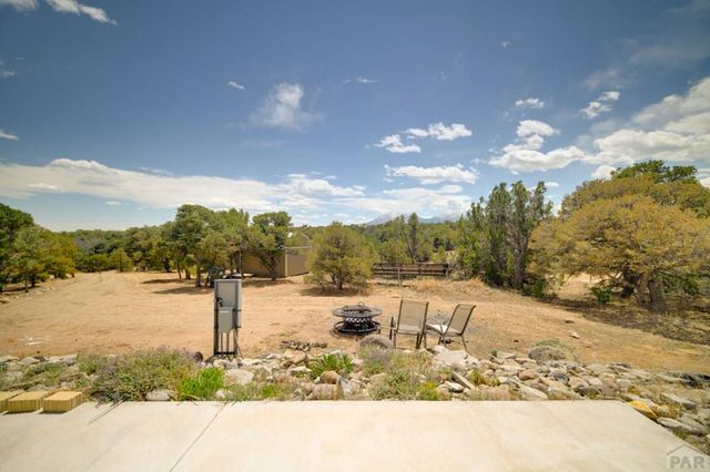 2664 Comanche Dr, Walsenburg, CO 81089
