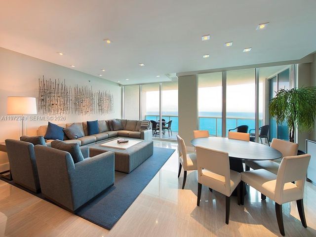 2711 S Ocean Dr. 2804, Hollywood, FL 33019