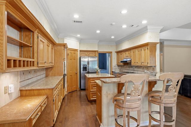 23 Royal Dalton Circle, Conroe, TX 77304