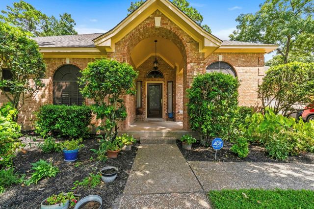 23 Royal Dalton Circle, Conroe, TX 77304