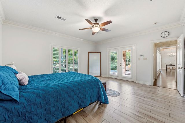 23 Royal Dalton Circle, Conroe, TX 77304