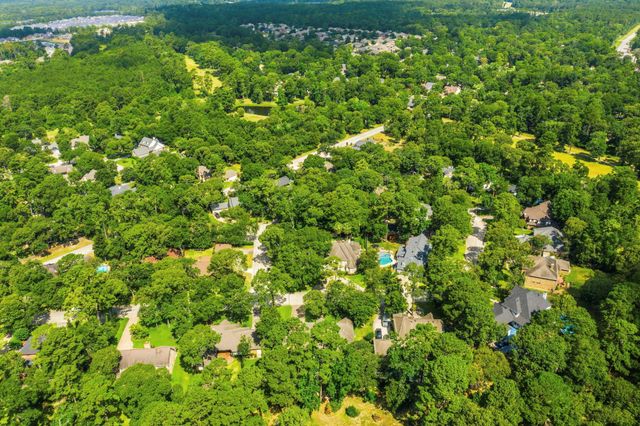 23 Royal Dalton Circle, Conroe, TX 77304