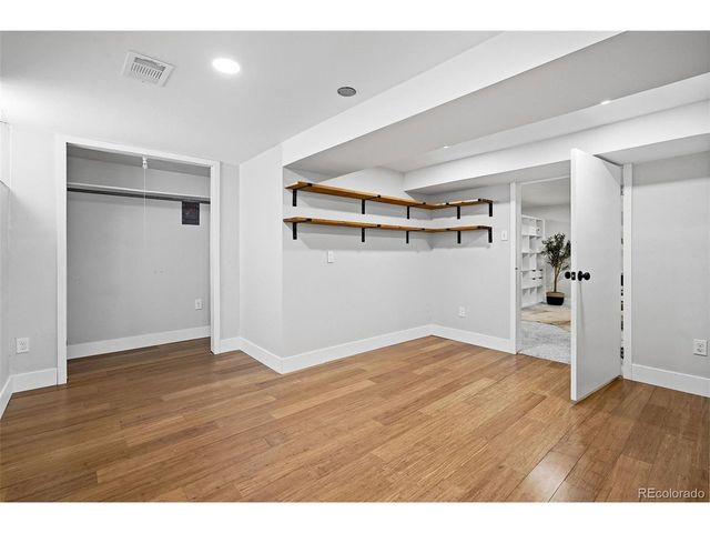 3630 Ivanhoe St, Denver, CO 80207