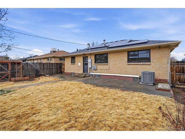 3630 Ivanhoe St, Denver, CO 80207