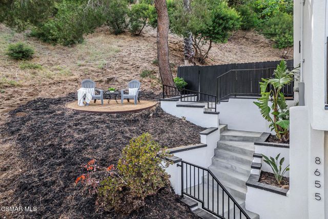 8655 Appian Way, Los Angeles, CA 90046