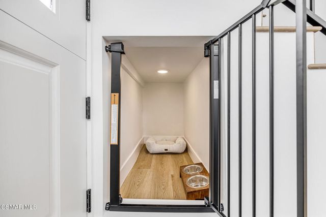 8655 Appian Way, Los Angeles, CA 90046