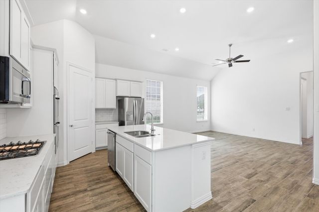 4747 Kings Garden Parkway, Arlington, TX 76005