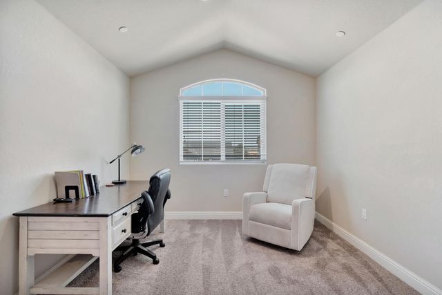 3885 Alamos Avenue, Clovis, CA 93619