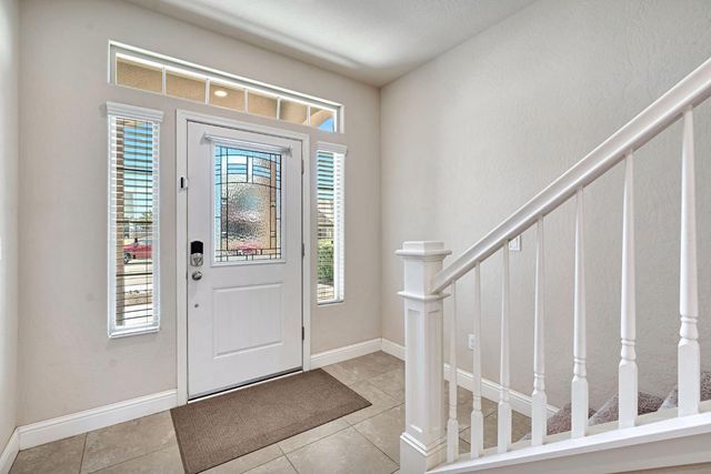 3885 Alamos Avenue, Clovis, CA 93619