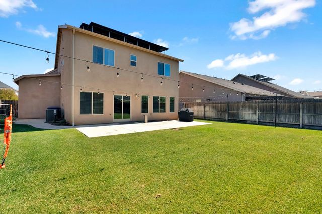 3885 Alamos Avenue, Clovis, CA 93619