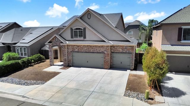 3885 Alamos Avenue, Clovis, CA 93619