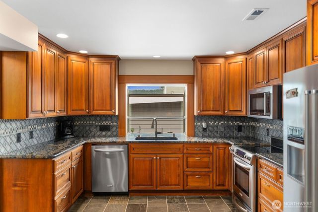 301 Driftwood Shores Road, Camano Island, WA 98282