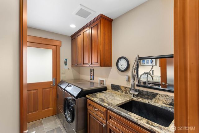 301 Driftwood Shores Road, Camano Island, WA 98282