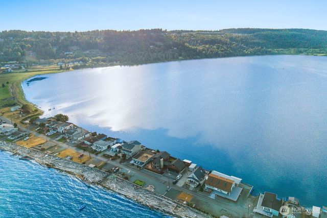 301 Driftwood Shores Road, Camano Island, WA 98282