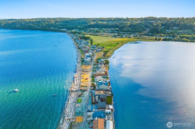 301 Driftwood Shores Road, Camano Island, WA 98282