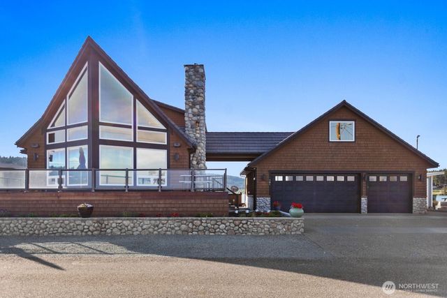 301 Driftwood Shores Road, Camano Island, WA 98282