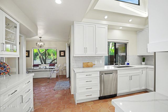 1049 N BOULDER Drive, Carefree, AZ 85377
